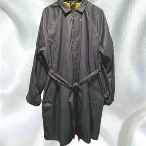 Nike Women’s Sportswear Windrunner Woven Trench Jacket